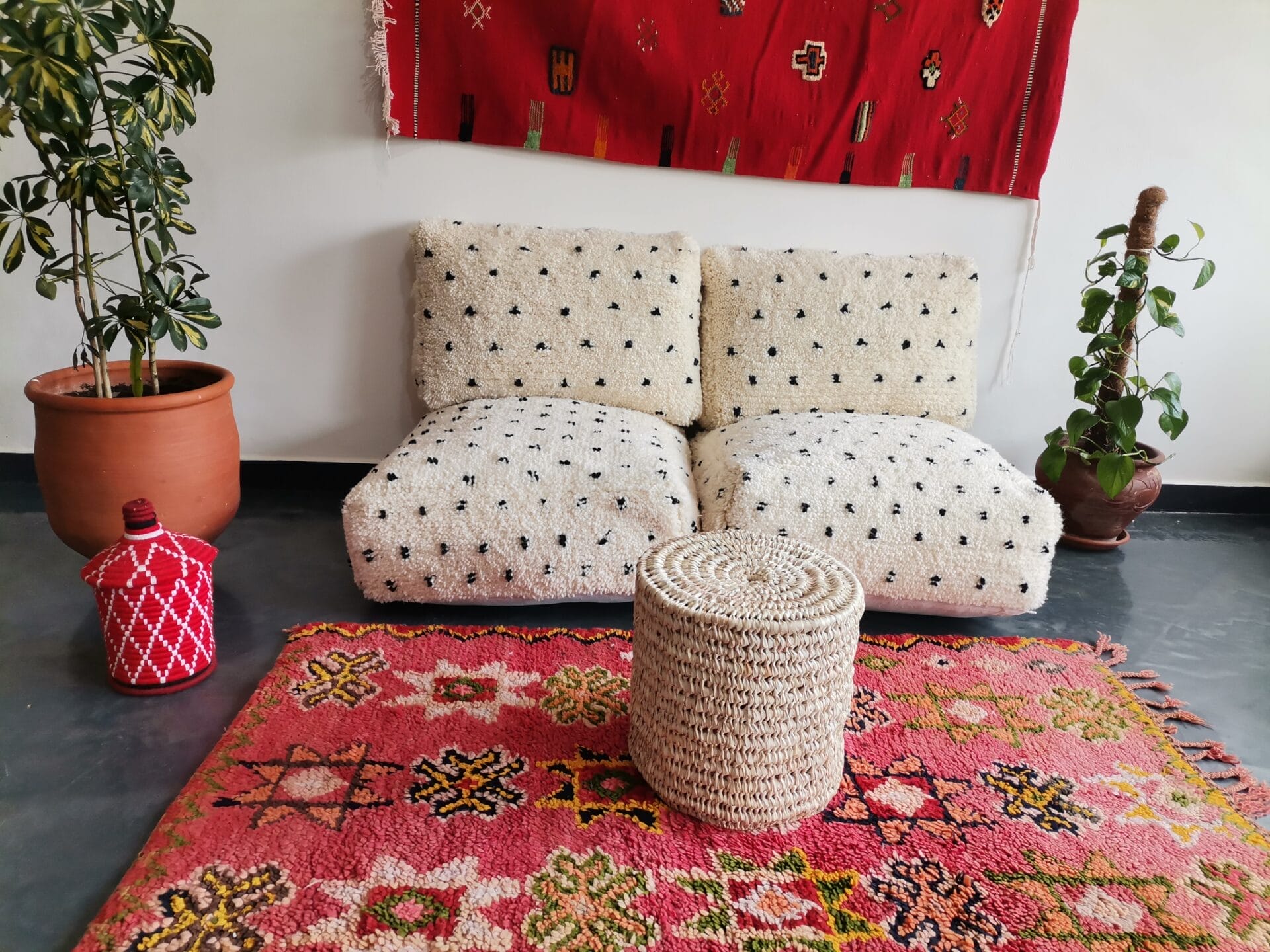 Moroccan Handmade Beni Dots White Floor Cushion - ASALALIVING